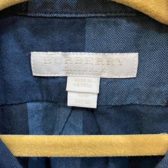 SOLD* Burberry toddler button-up - Picture 2 of 4